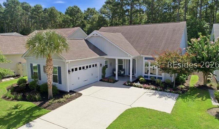 382 Lake Bluff Dr, Bluffton, SC 29910 - 3 Beds, 3 Bath