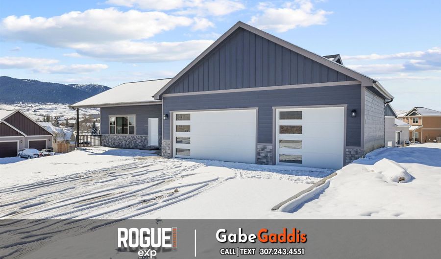 5590 Walnut, Casper, WY 82601 - 3 Beds, 2 Bath
