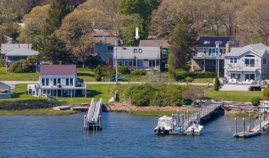 43 Flintstone Rd, Narragansett, RI 02882 - 3 Beds, 2 Bath
