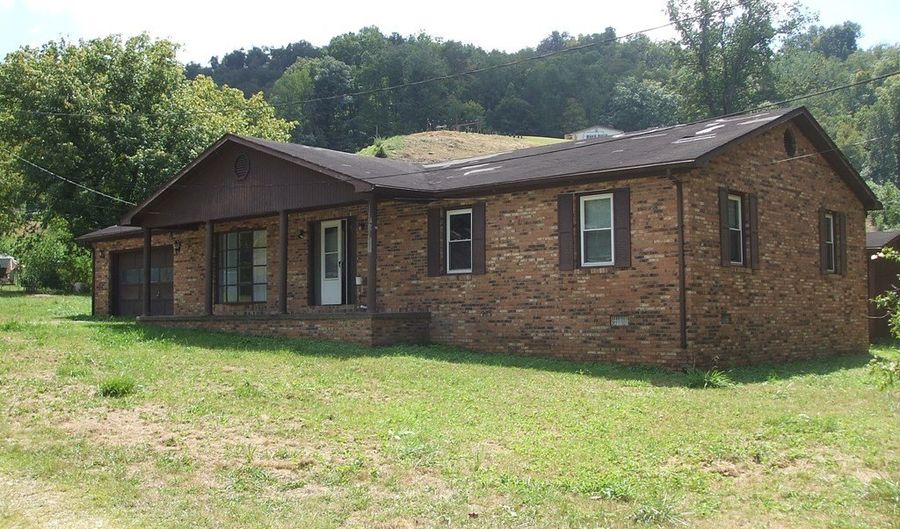 57 Hopson St, Auxier, KY 41602 - 3 Beds, 2 Bath