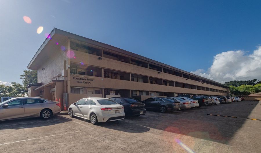 98-080 Uao Pl C9, Aiea, HI 96701 - 2 Beds, 1 Bath