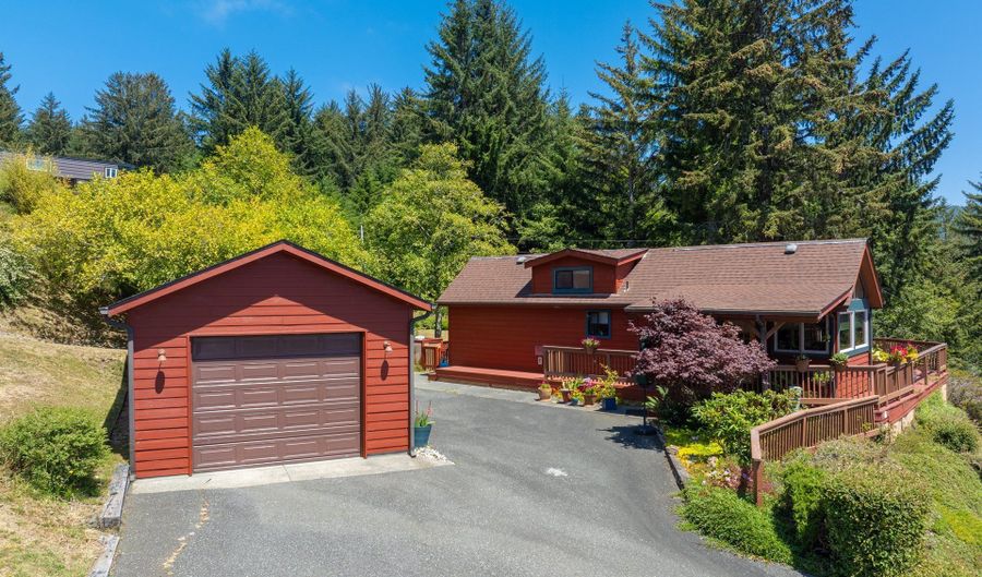 19921 WHALESHEAD Rd U6, Brookings, OR 97415 - 2 Beds, 1 Bath