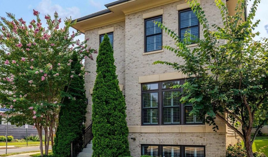 20405 SAVIN HILL Dr, Ashburn, VA 20147 - 5 Beds, 5 Bath