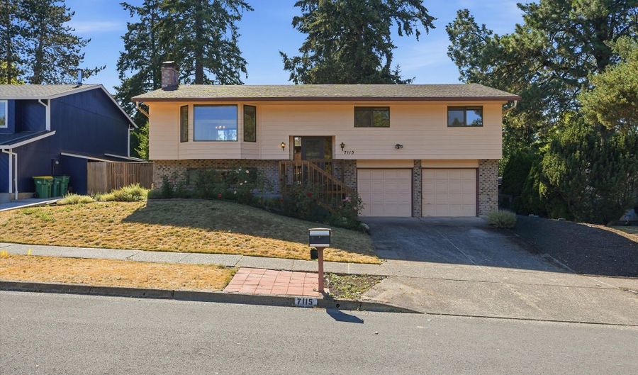 7115 SW 125TH Pl, Beaverton, OR 97008 - 3 Beds, 3 Bath