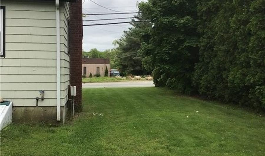 2073 Plainfield Pike, Johnston, RI 02919 - 4 Beds, 1 Bath