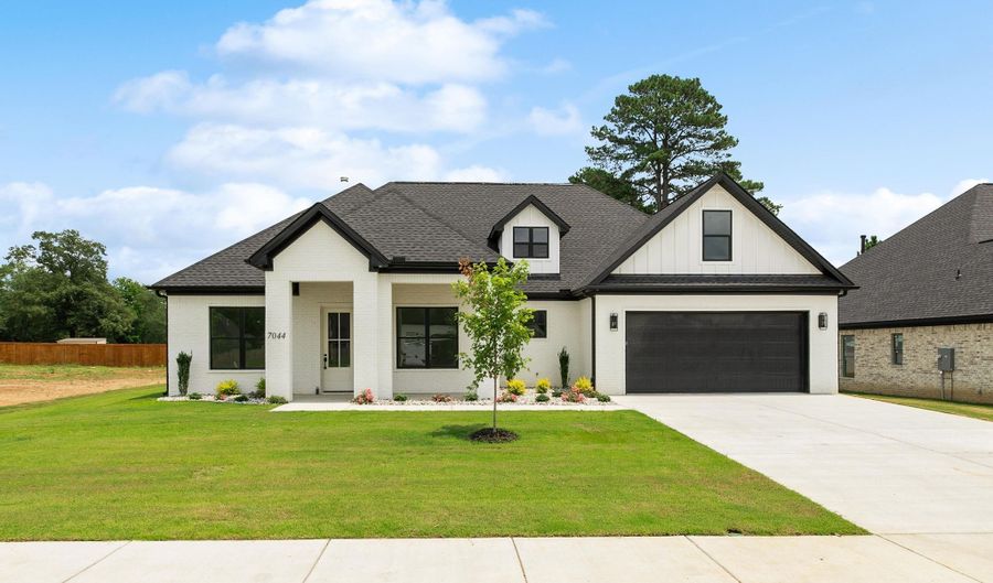 7044 Star Dust Ln, Alexander, AR 72002 - 3 Beds, 3 Bath