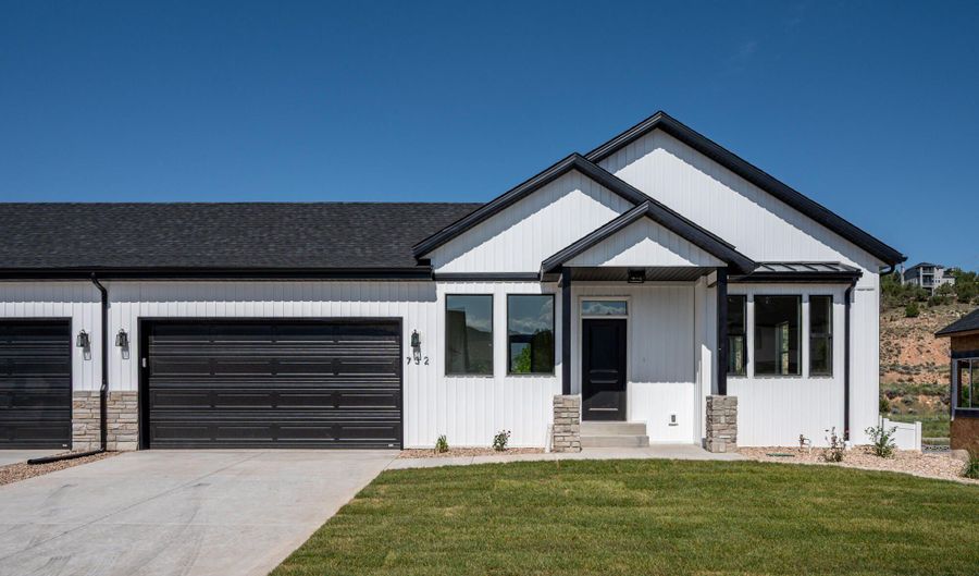 702 S Liberty Cove Dr, Cedar City, UT 84720 - 5 Beds, 3 Bath