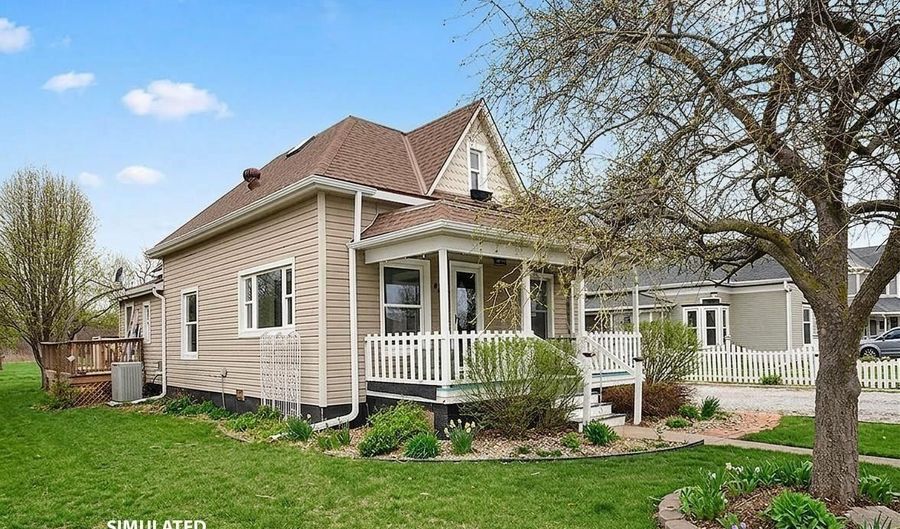 400 Main St, Beaver Crossing, NE 68313 - 3 Beds, 1 Bath