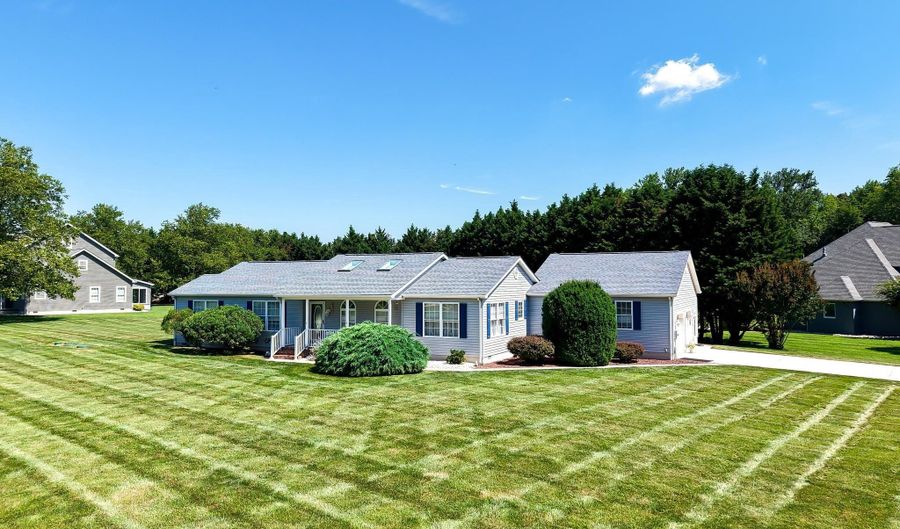 2 NICOLE Way, Lewes, DE 19958 - 3 Beds, 2 Bath