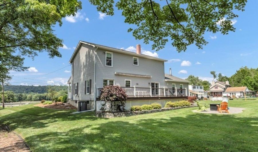 54 Water St, Independence Twp., NJ 07840 - 3 Beds, 3 Bath