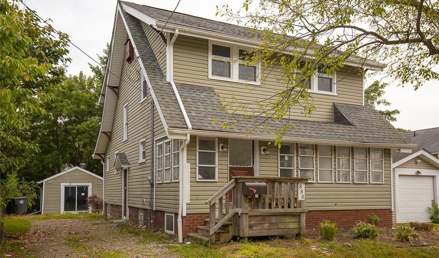 888 Harrison Ave, Akron, OH 44314 - 3 Beds, 2 Bath