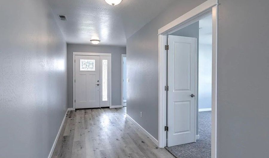 1229 Lighthouse Ln, Brookings, OR 97415 - 3 Beds, 2 Bath