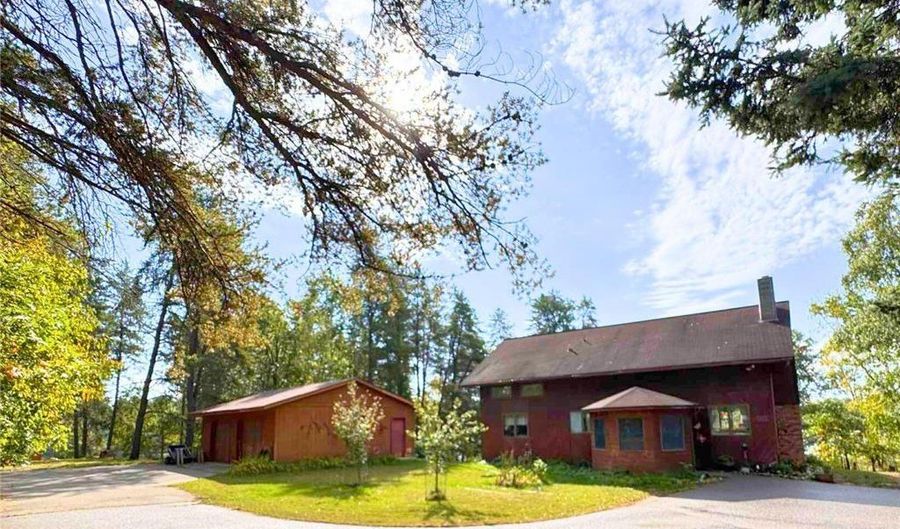 1032 Rainy Lake Rd NW, Backus, MN 56435 - 5 Beds, 2 Bath