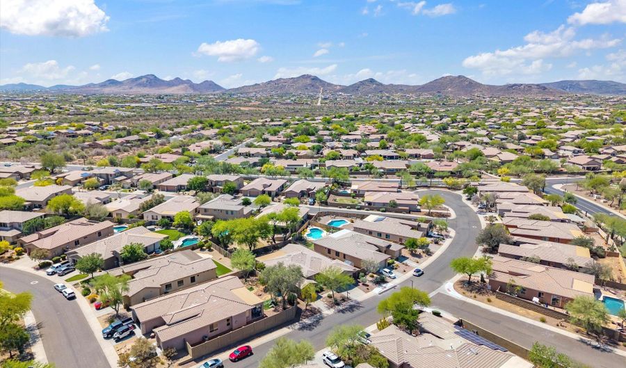 40701 N UNION Trl, Anthem, AZ 85086 - 3 Beds, 2 Bath