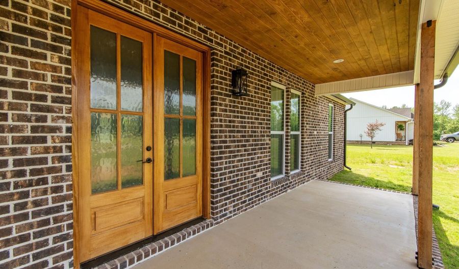 300 CHARLESTON, Adamsville, TN 38310 - 3 Beds, 3 Bath