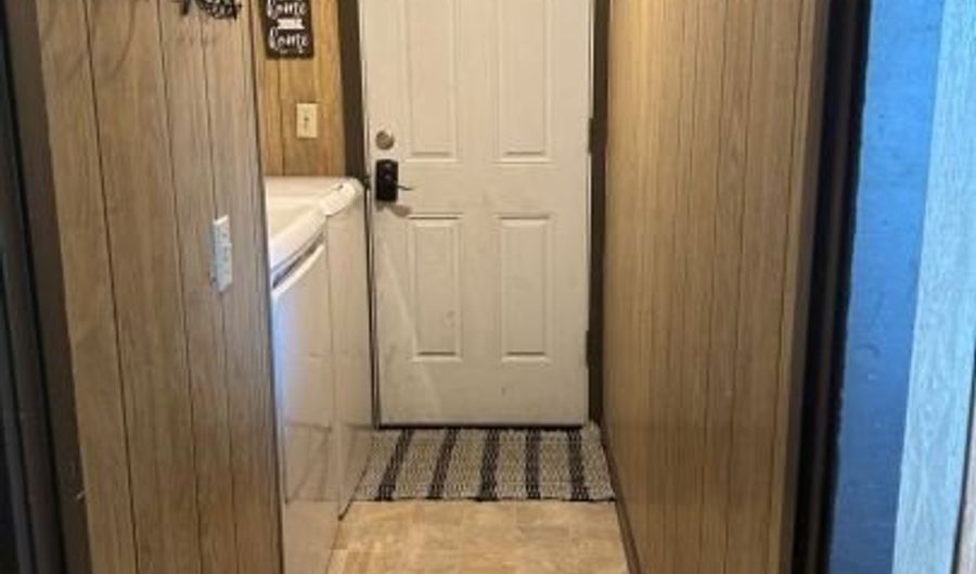 1000 McKenney, Alturas, CA 96101 - 3 Beds, 2 Bath