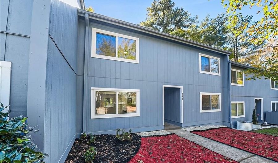 937 Pine Oak Trl, Austell, GA 30168 - 2 Beds, 2 Bath