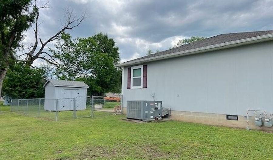 413 E McKahn St, Frontenac, KS 66763 - 0 Beds, 0 Bath