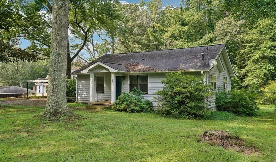 6902 Wade Rd, Austell, GA 30168 - 2 Beds, 1 Bath