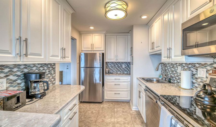 100 S Berkley Sq 21D, Atlantic City, NJ 08401 - 1 Beds, 2 Bath