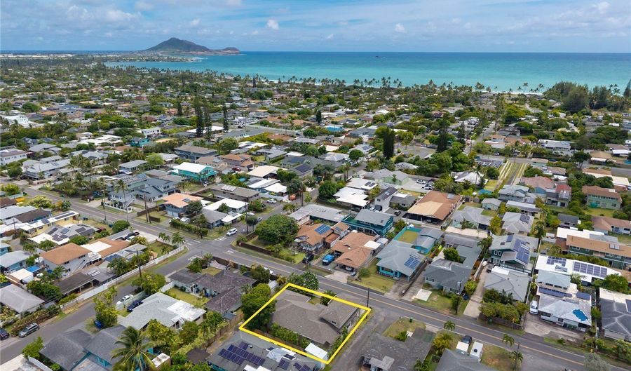 443 Maluniu Ave, Kailua, HI 96734 - 5 Beds, 3 Bath