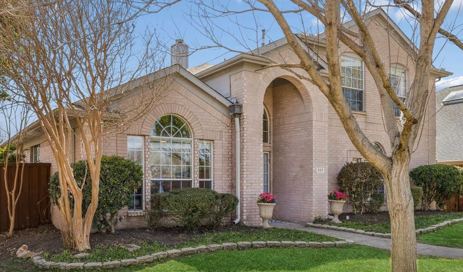 920 Mustang Dr, Allen, TX 75002 - 4 Beds, 3 Bath