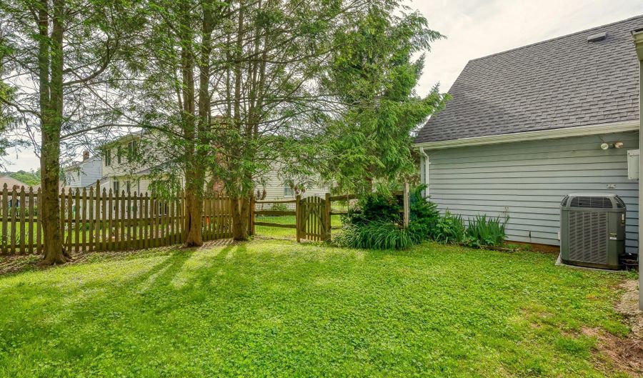 132 REGENT Dr, Bel Air, MD 21014 - 3 Beds, 2 Bath