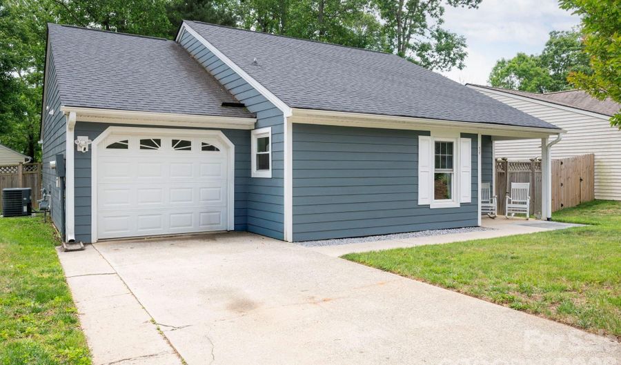 54 Foxberry Dr, Arden, NC 28704 - 3 Beds, 2 Bath