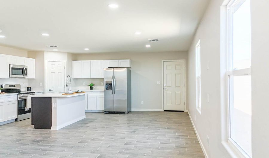 9494 W Tinajas Dr, Arizona City, AZ 85123 - 3 Beds, 2 Bath