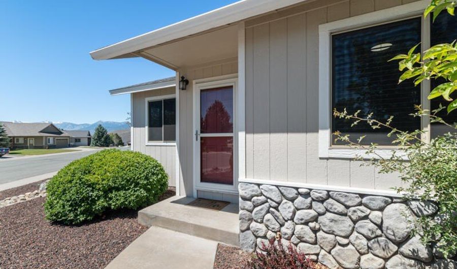 923 Ranchview Cir, Carson City, NV 89705 - 3 Beds, 2 Bath