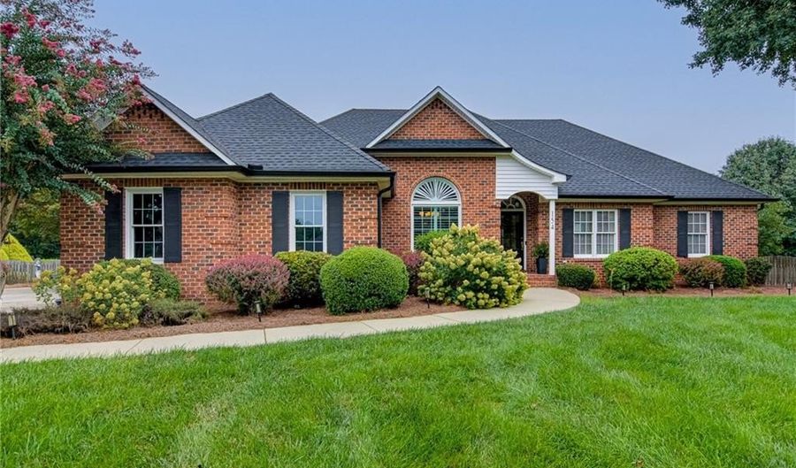 154 Suntree Dr, Advance, NC 27006 - 3 Beds, 3 Bath