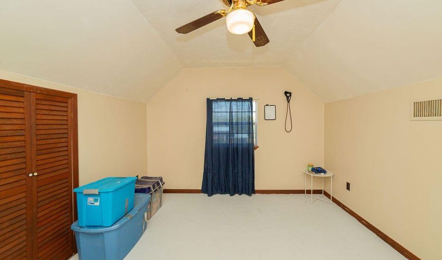 307 Deroche Blvd, Bay St. Louis, MS 39520 - 3 Beds, 2 Bath