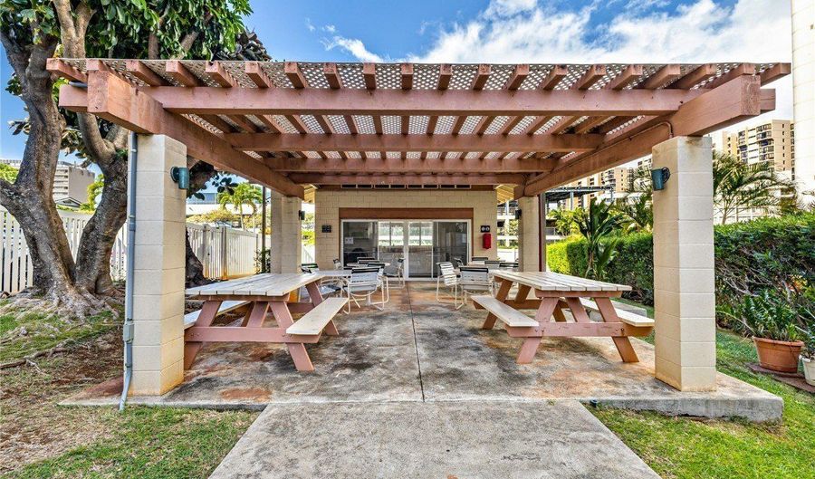 5180 Likini St 1604, Honolulu, HI 96818 - 2 Beds, 1 Bath