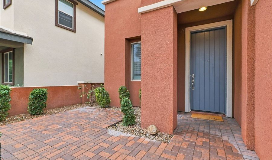 5879 Skyfall Ct, Las Vegas, NV 89135 - 4 Beds, 4 Bath