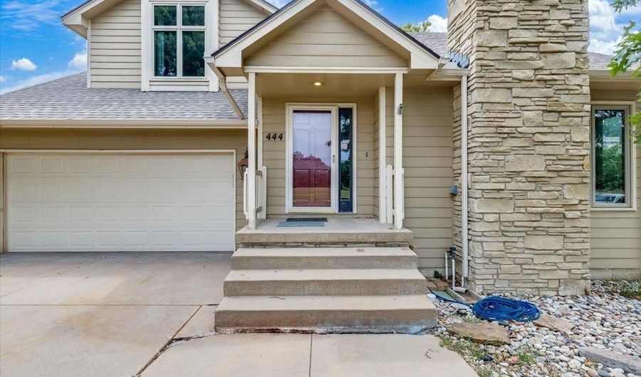 444 Greenvalley Dr, Andover, KS 67002 - 4 Beds, 4 Bath