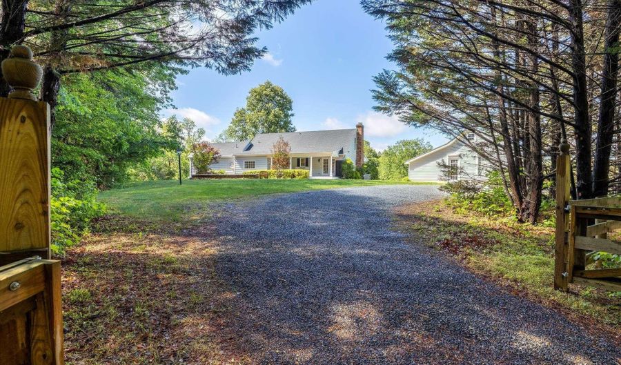 480 DAWSONVILLE Rd, Barboursville, VA 22923 - 4 Beds, 5 Bath