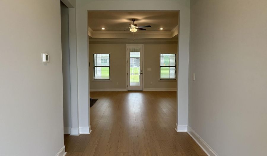 22882 Ansley Dr, Athens, AL 35613 - 4 Beds, 3 Bath