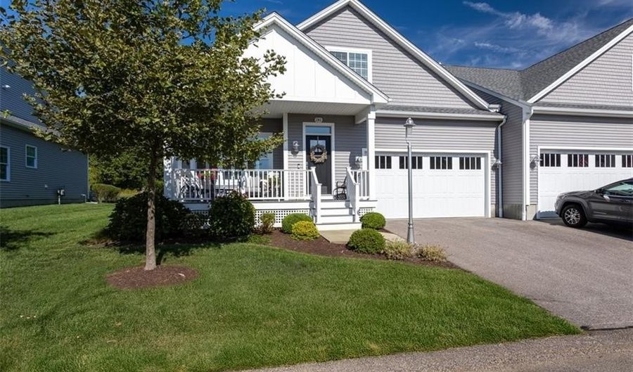 281 Wickford Ct 23, North Kingstown, RI 02852 - 2 Beds, 3 Bath