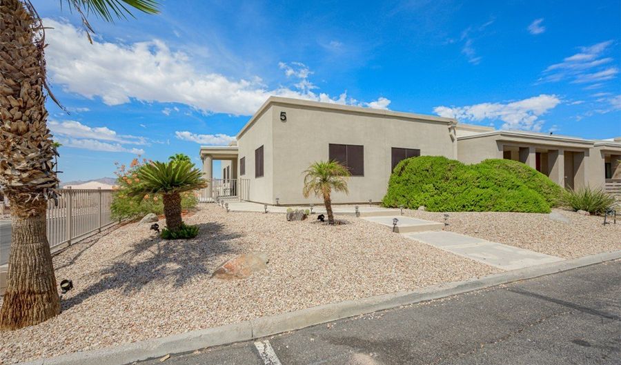 3350 W Landon Dr 5-104, Bullhead City, AZ 86429 - 3 Beds, 2 Bath