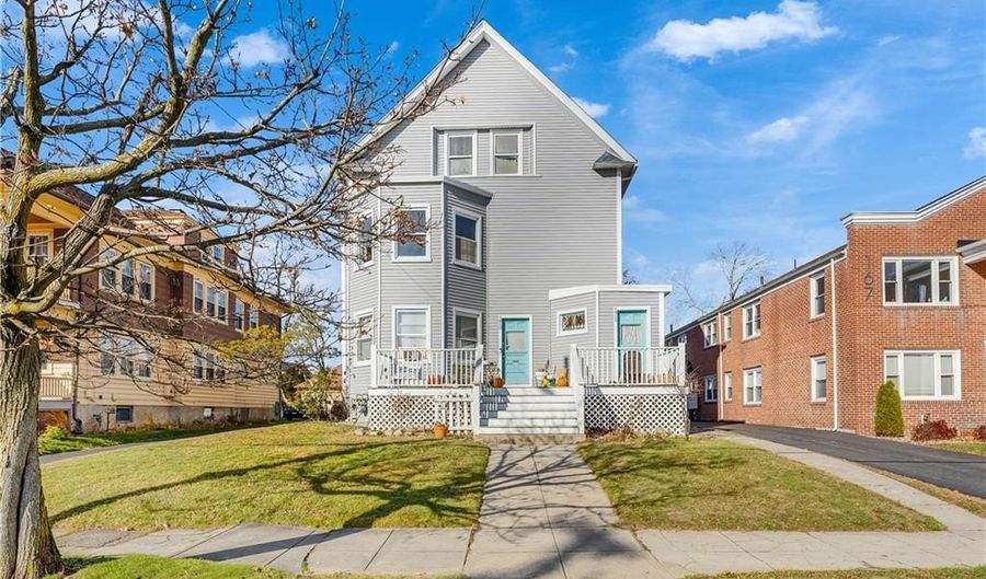 171 Norwood Ave, Cranston, RI 02905 - 7 Beds, 2 Bath