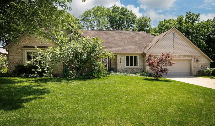 6767 Romeo Dr, Avon, IN 46123 - 4 Beds, 3 Bath