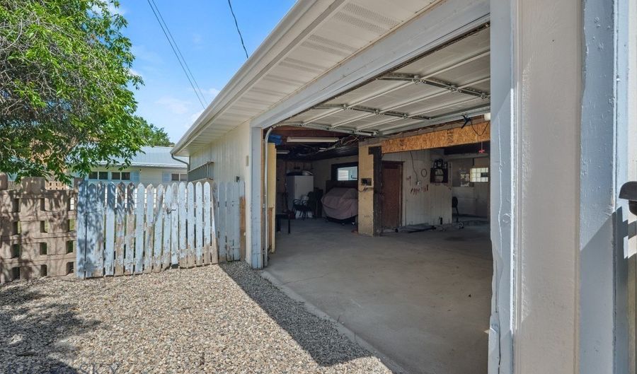 2005 Tammany St, Anaconda, MT 59711 - 3 Beds, 2 Bath