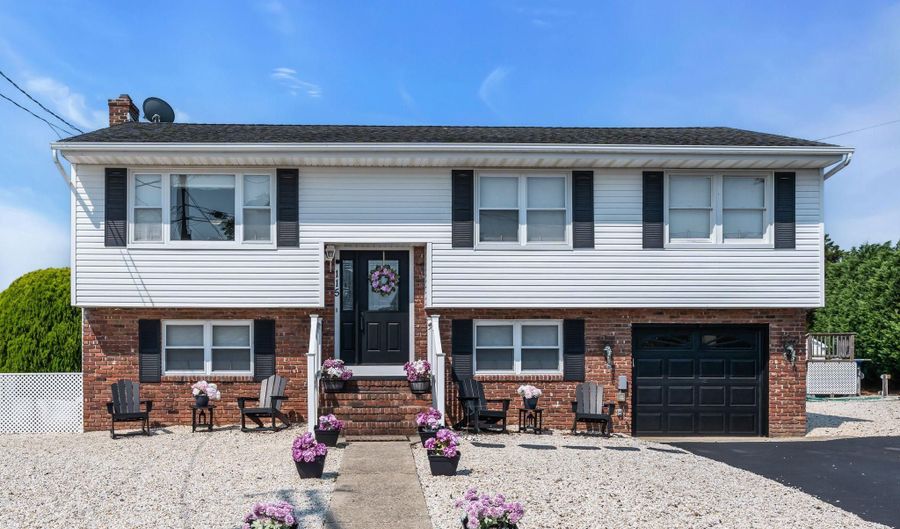 115 HATTERAS Rd, Barnegat, NJ 08005 - 4 Beds, 2 Bath