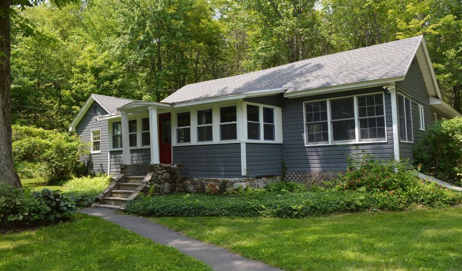 162 YMCA Rd, Becket, MA 01223 - 3 Beds, 2 Bath