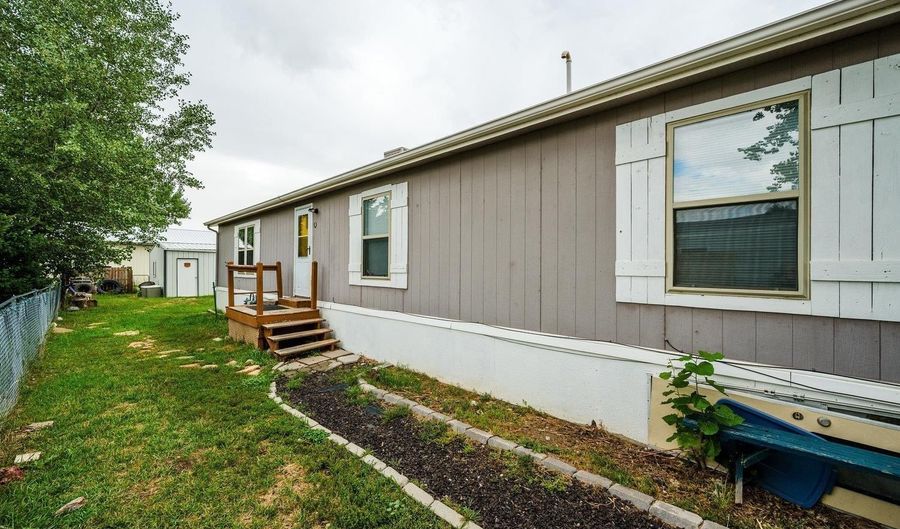 135 Flagstaff, Buffalo, WY 82834 - 3 Beds, 2 Bath