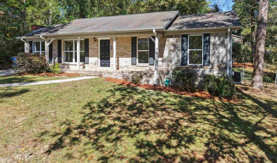 1238 BENNETT Dr, Alabaster, AL 35007 - 3 Beds, 2 Bath