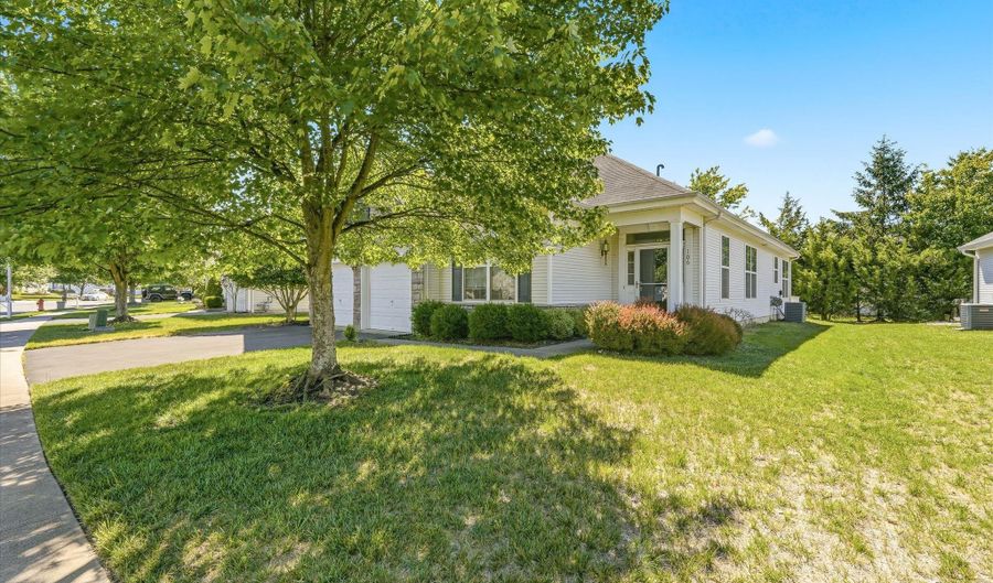 106 LAKELAND Dr, Barnegat, NJ 08005 - 2 Beds, 2 Bath