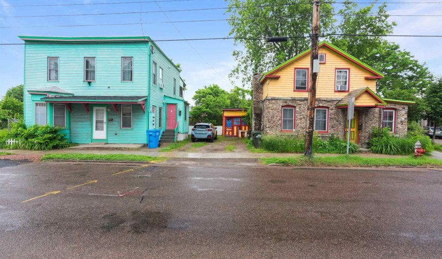 30-36 Archibald St, Burlington, VT 05401 - 7 Beds, 4 Bath