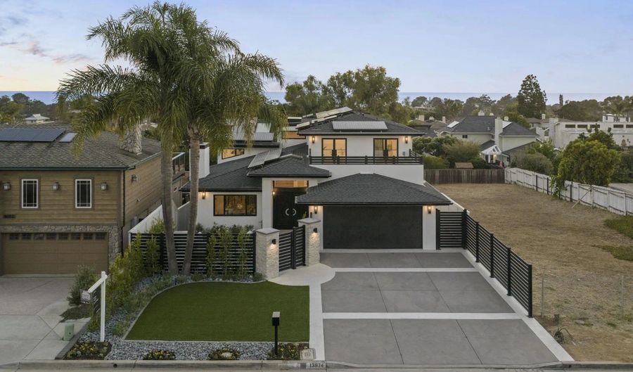 13974 Boquita, Del Mar, CA 92014 - 5 Beds, 5 Bath