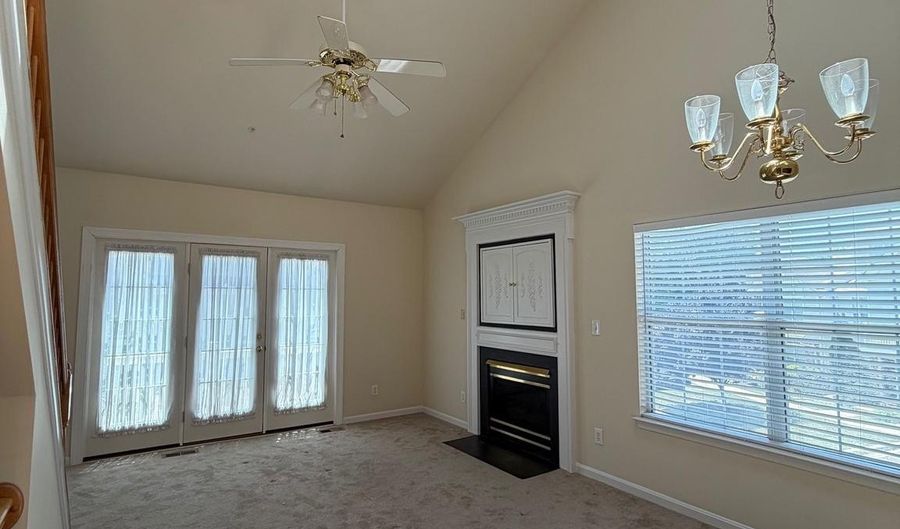 3906 ELAN Ct 52, Bowie, MD 20716 - 2 Beds, 2 Bath